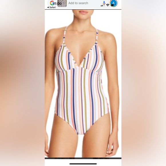 Splendid One Piece - Picture 3 of 4